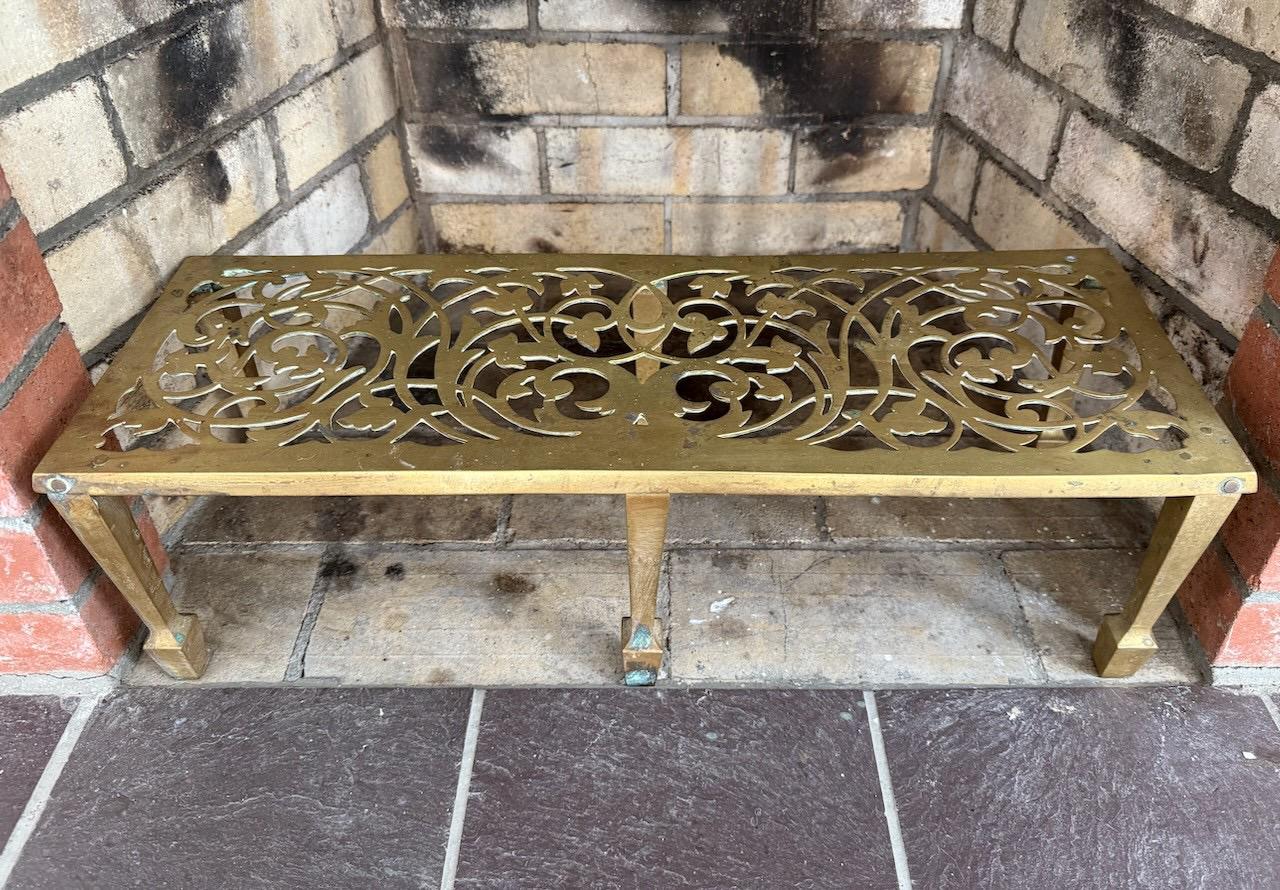Antique American Brass Footman Fireplace Trivet/ Fireplace Cookware Warmer