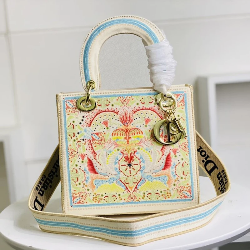 Dior The LADY D-LITE Bag