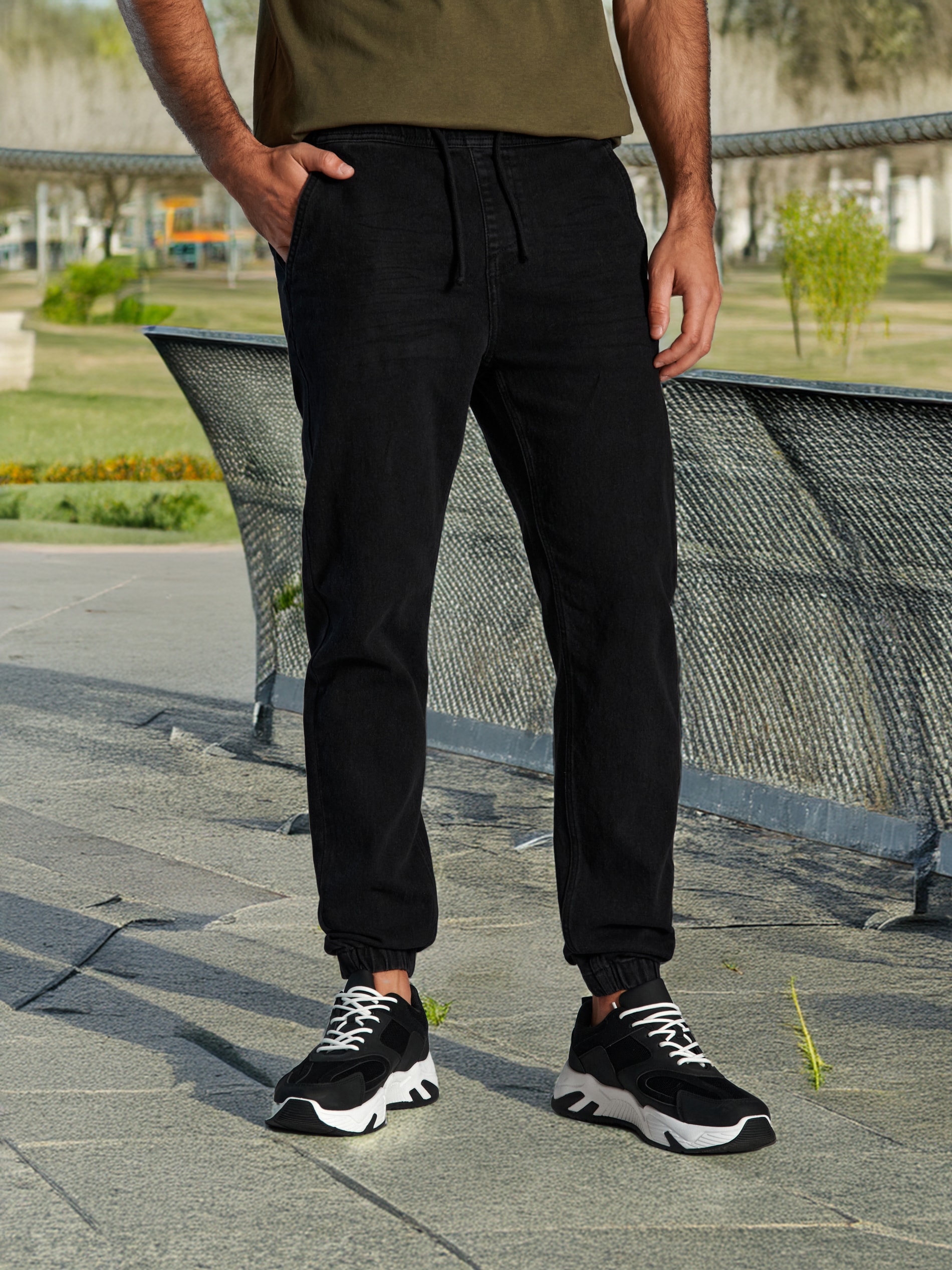 Jeansy jogger