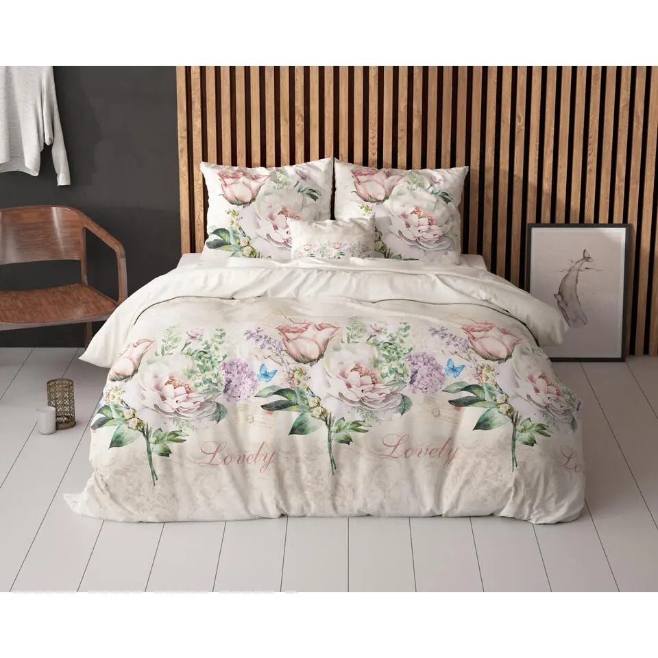 Dekbedovertrek Lovely Flower 240x220 �?Zacht & Ademend �?Incl. 2 Kussenslopen