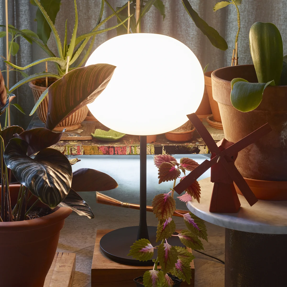 Flos - Glo-Ball Tischleuchte