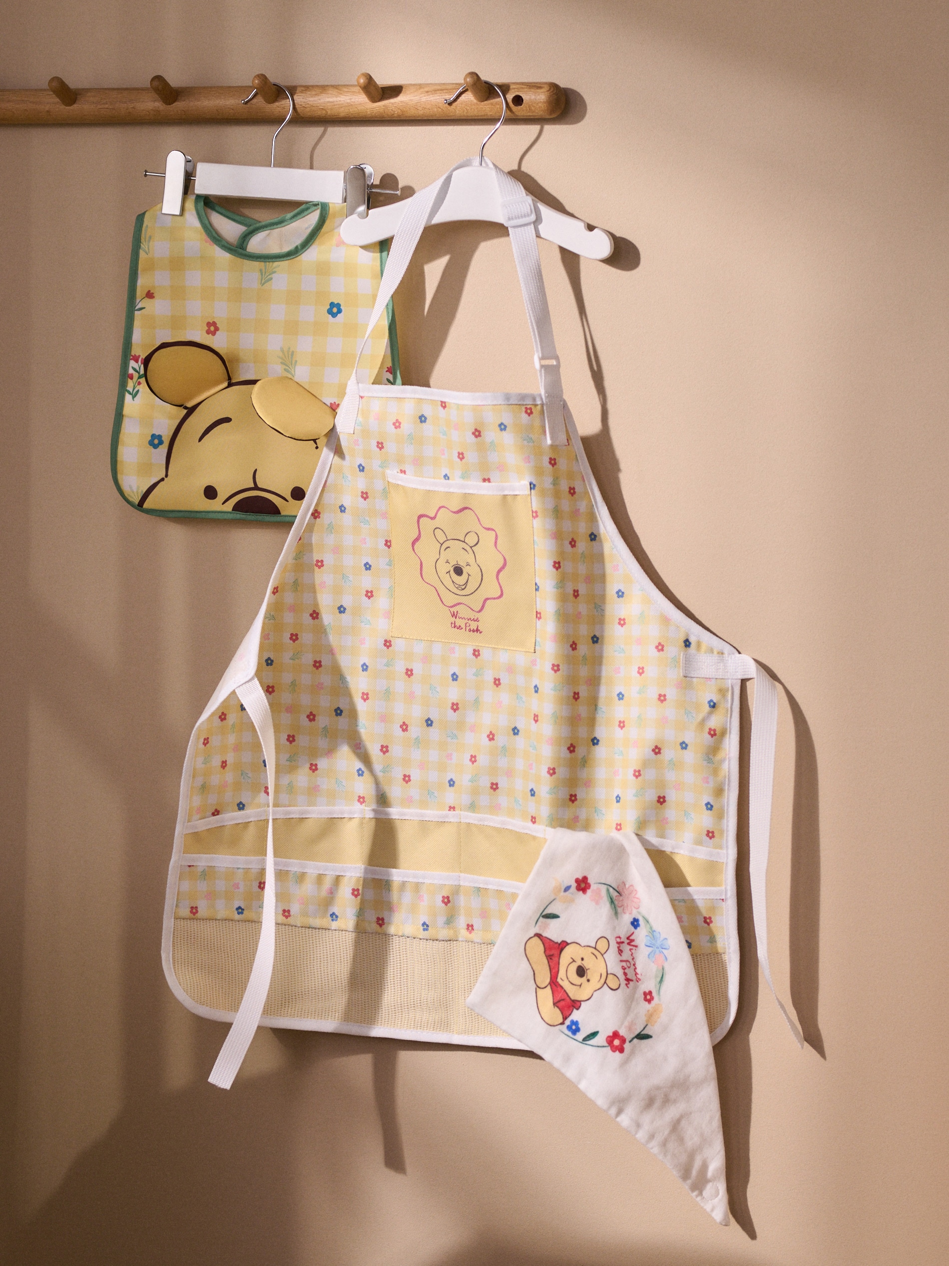 Fartuch ogrodowy Winnie the Pooh