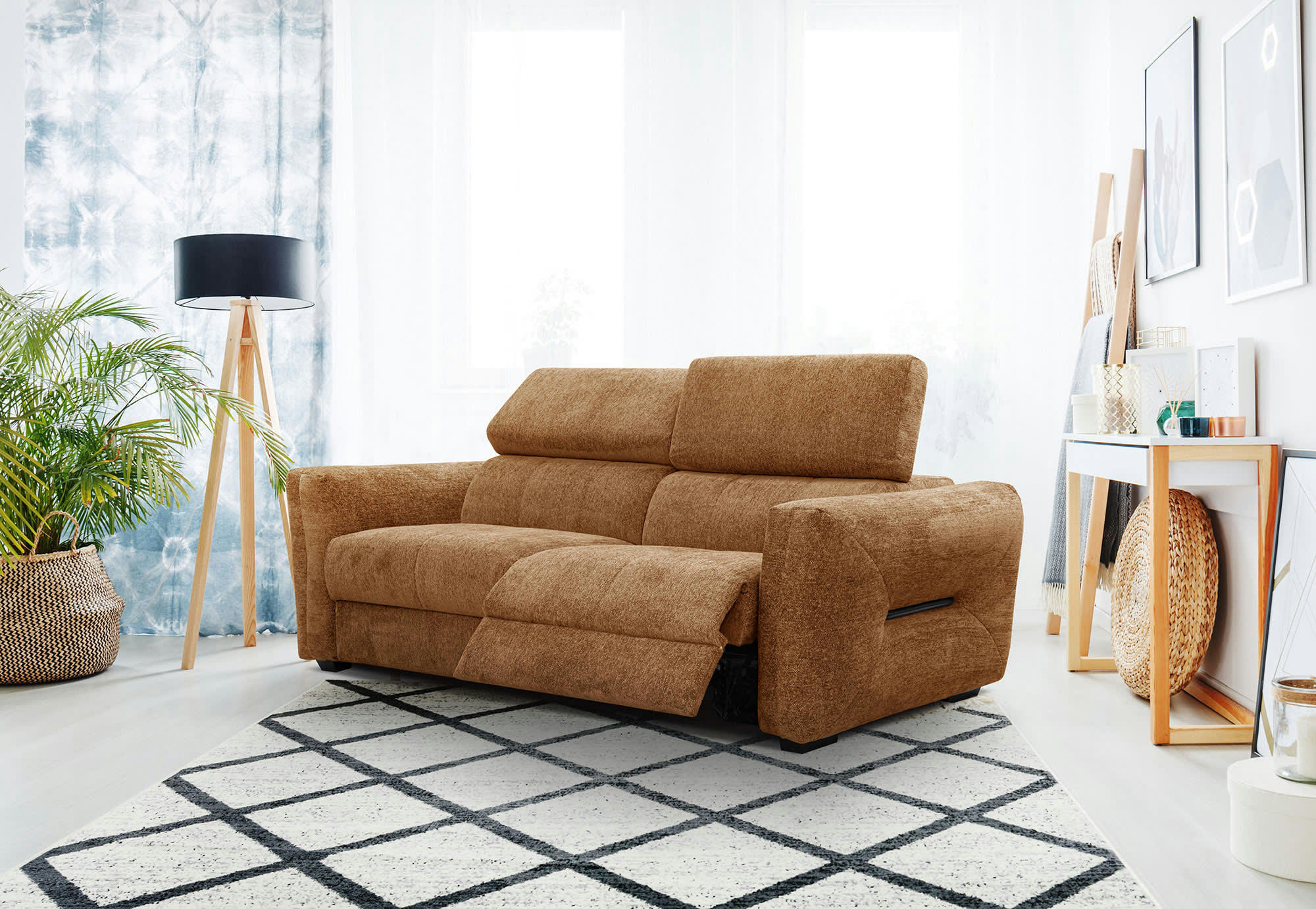 CALVERA - Canapé droit 3 places avec 1relax électrique cote droit tissu brique