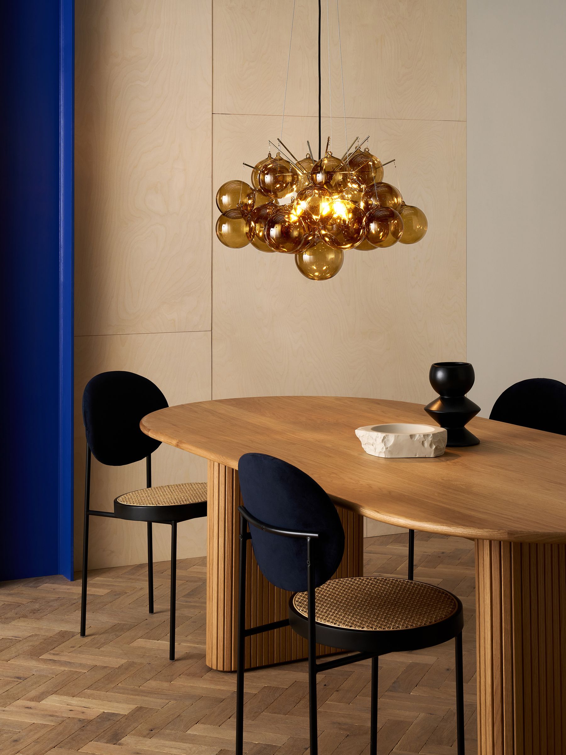 Luz Cluster Pendant Light in Amber