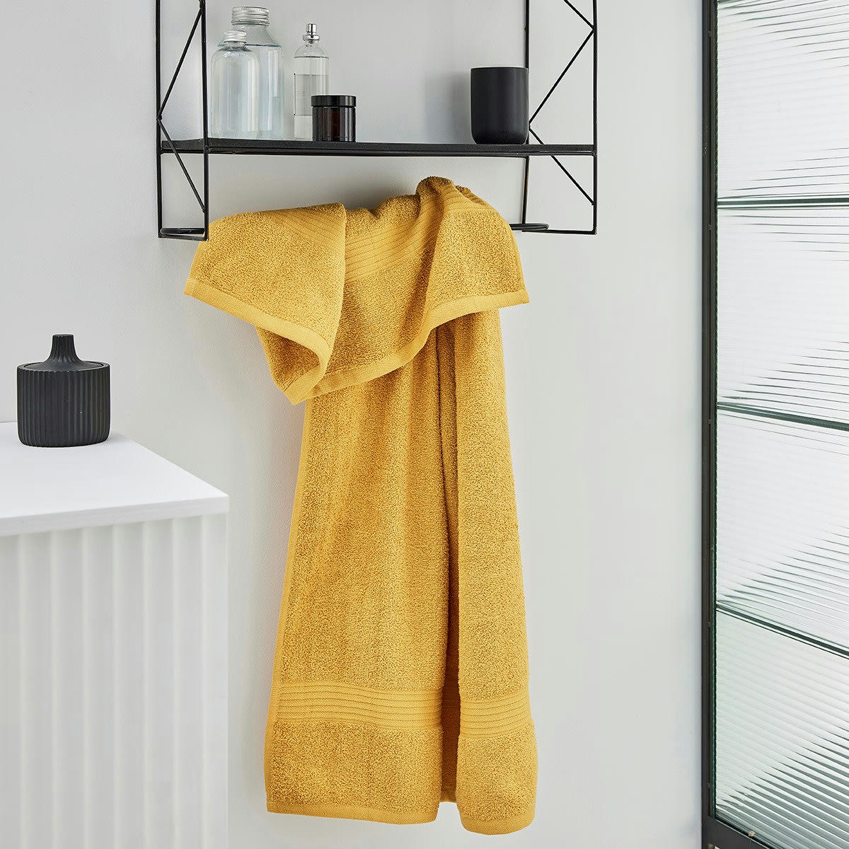 MEVAK BAÑO - Drap de bain uni en coton jaune 70x130