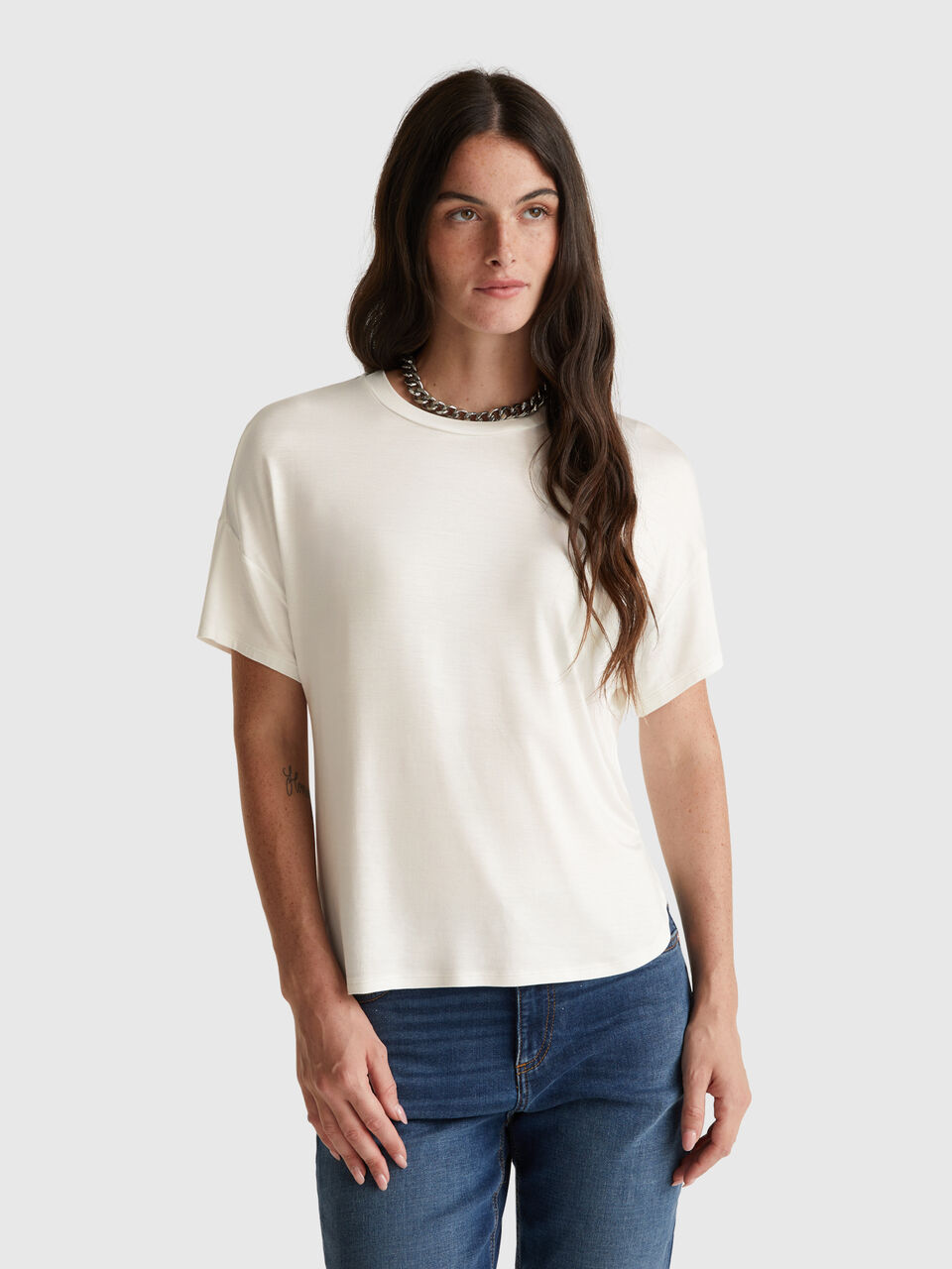 Slim fit t-shirt in stretch viscose