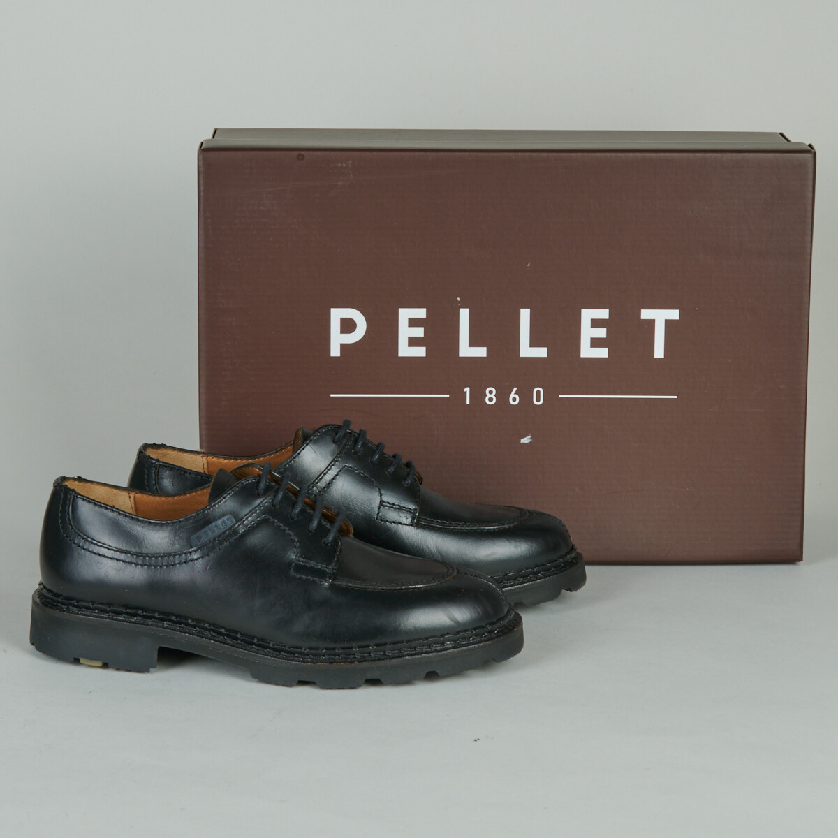 Pellet - LURON - Veal / Pull / Cup / Black