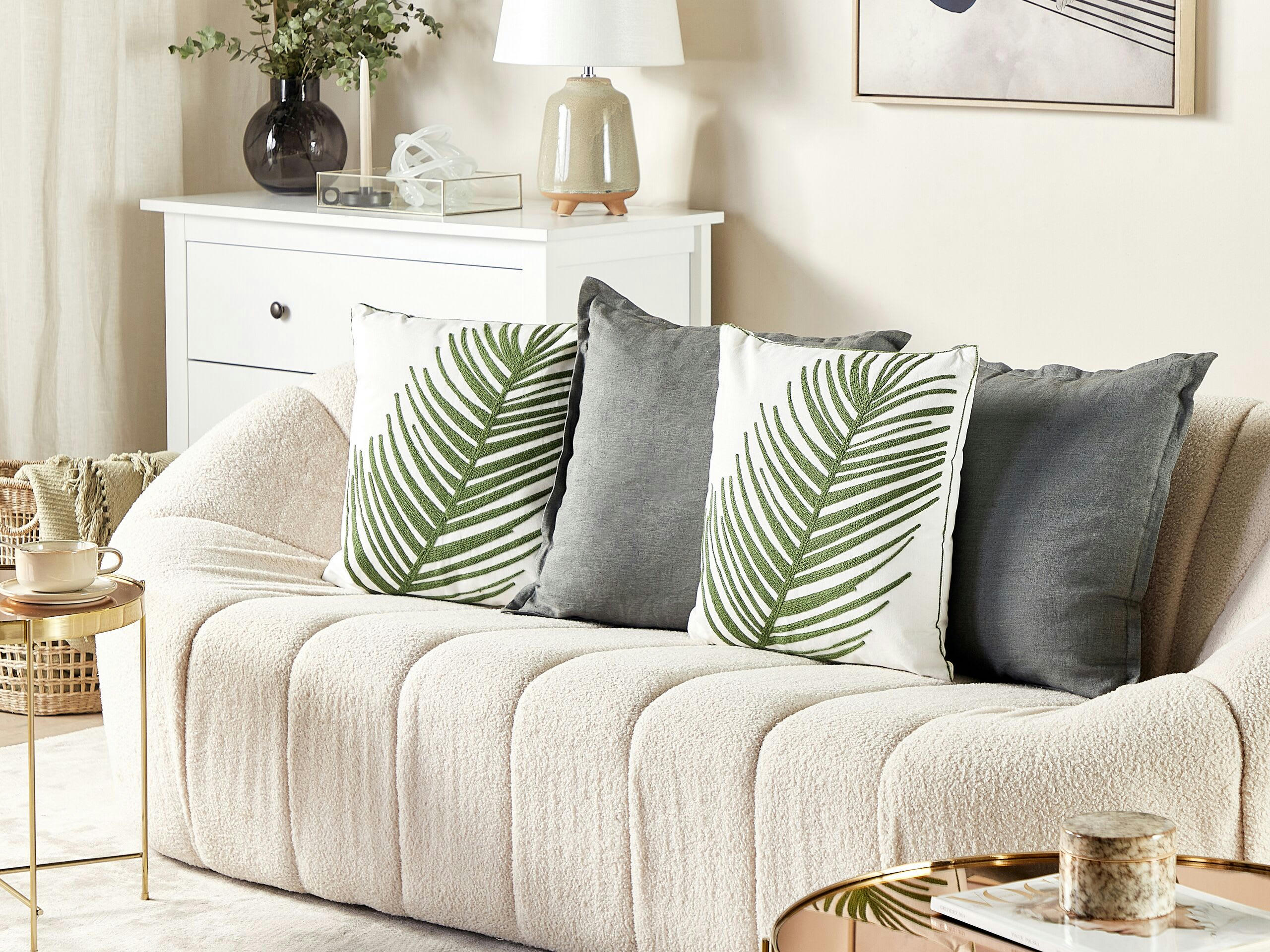 AZAMI - Lot de 2 coussin décoratifs en tissu vert 45x12cm