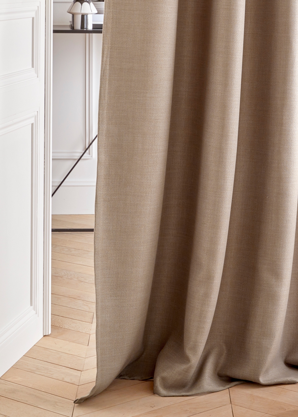 RIDEAU OBSCURCISSANT EFFET TRAMÉ UNI TAUPE