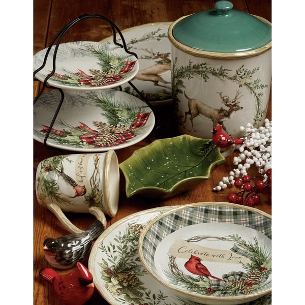 Certified International Holly and Ivy 11-inch Dinner Plates, Set of 4