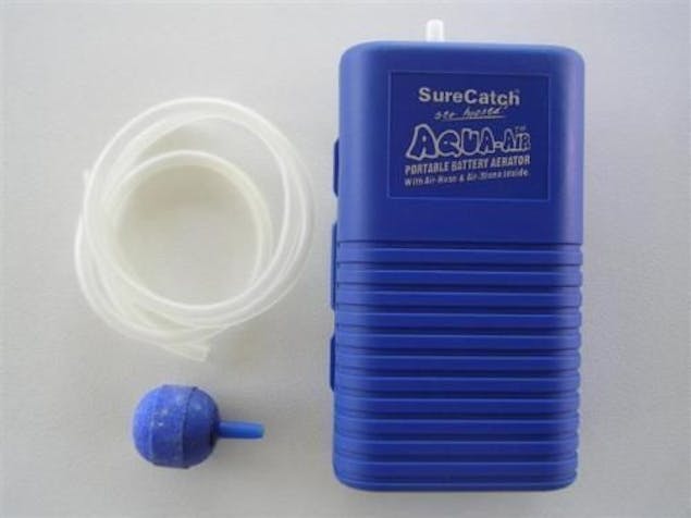 Aqua-Air Portable Aerator Pump - Battery Operated with Air Hose and Air Stone