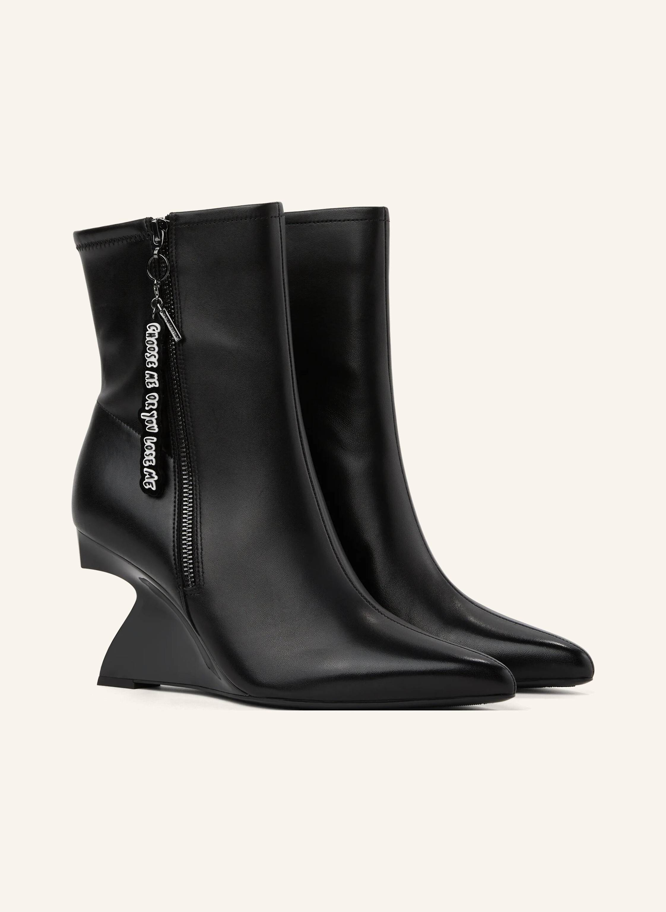 KARL LAGERFELD Stiefel