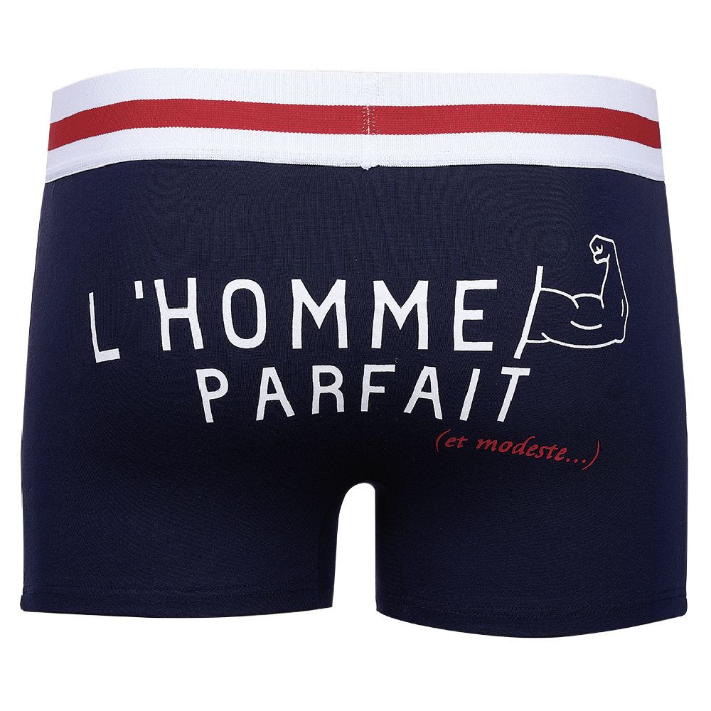 Boxer homme parfait et modeste