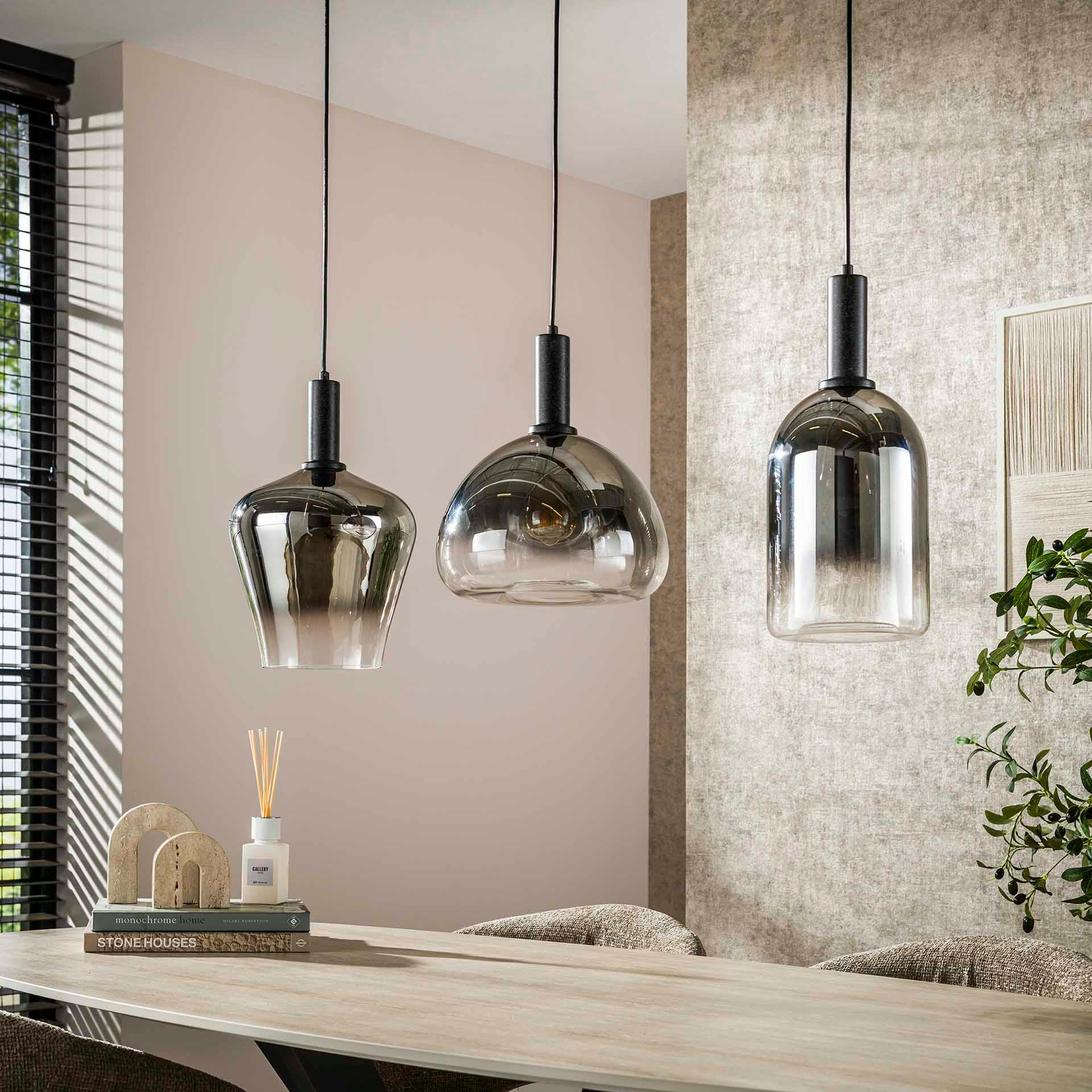 Suspension en verre fumé – 3 formes NOVA