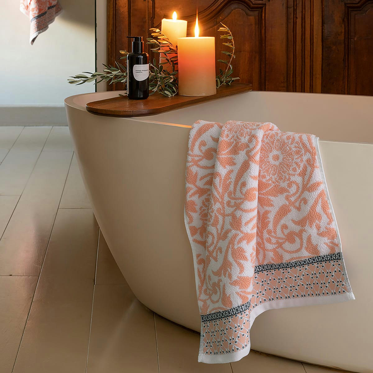 CHARME - Serviette de bain en coton pivoine 30 x 50