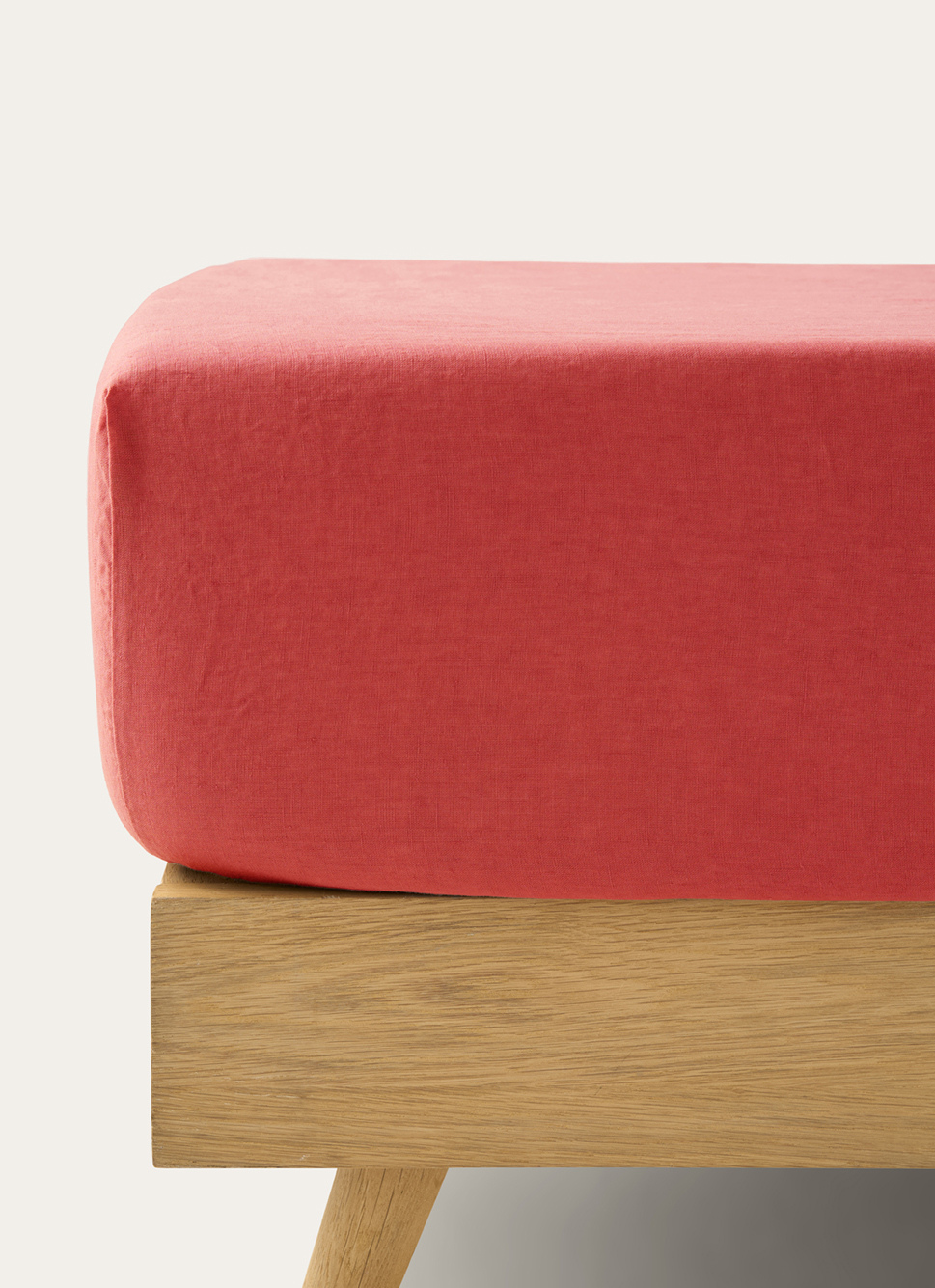 DRAP HOUSSE EN LIN LAVÉ UNI 165GR MARSALA