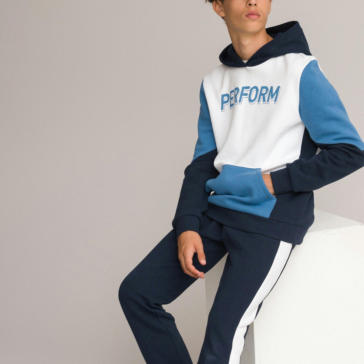 Ensemble sweat à capuche et pantalon color block