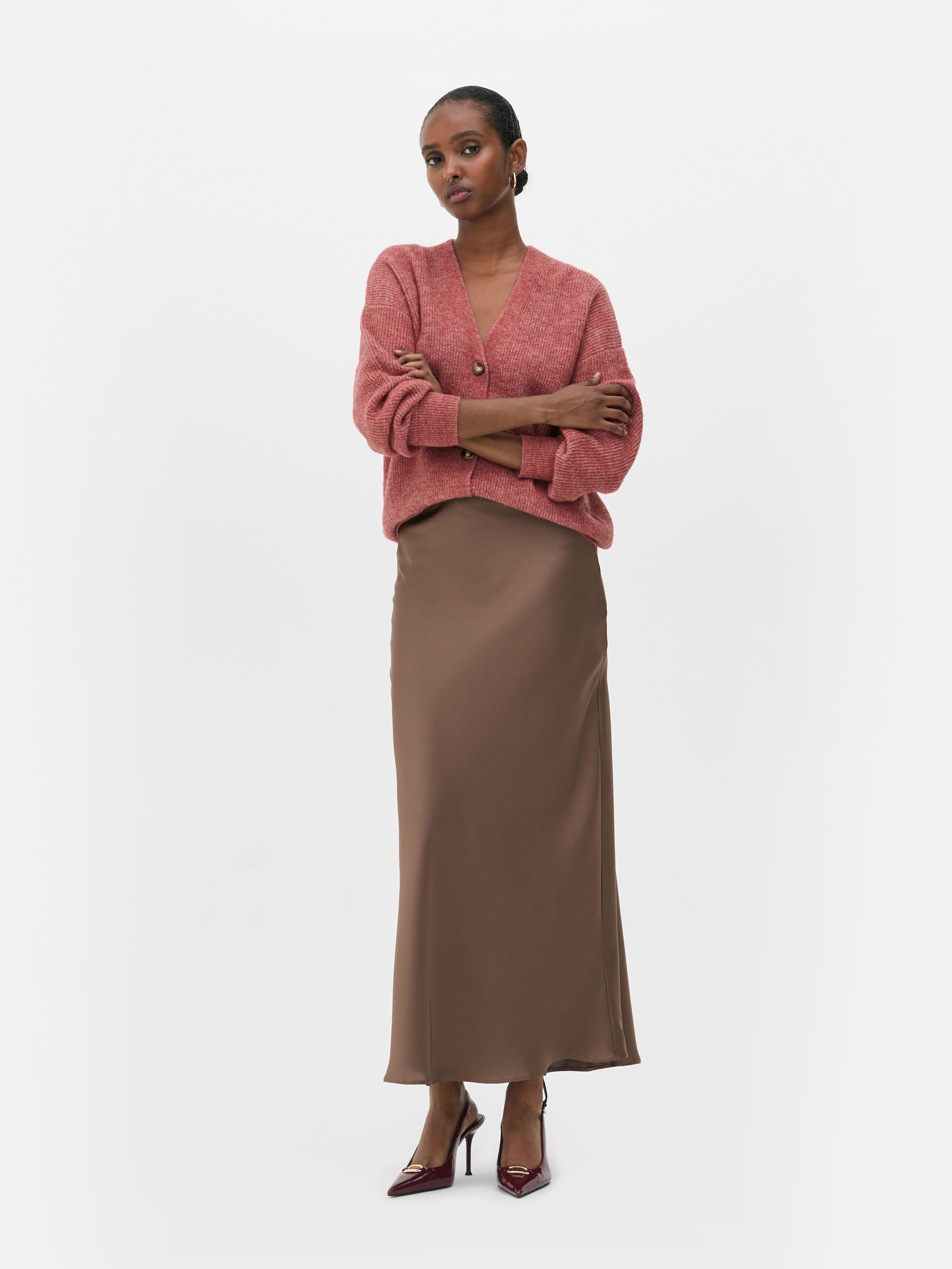 Essential V-Neck Cardigan