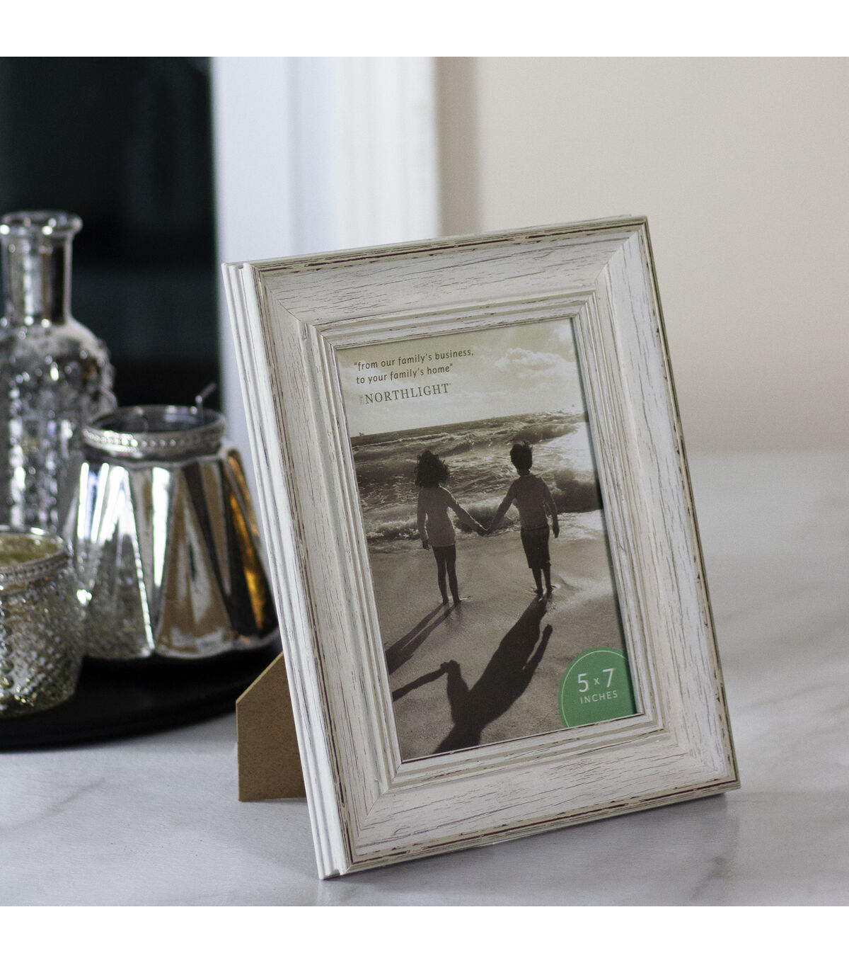 Northlight 5 x 7 White Vintage Wall & Tabletop Picture Frame
