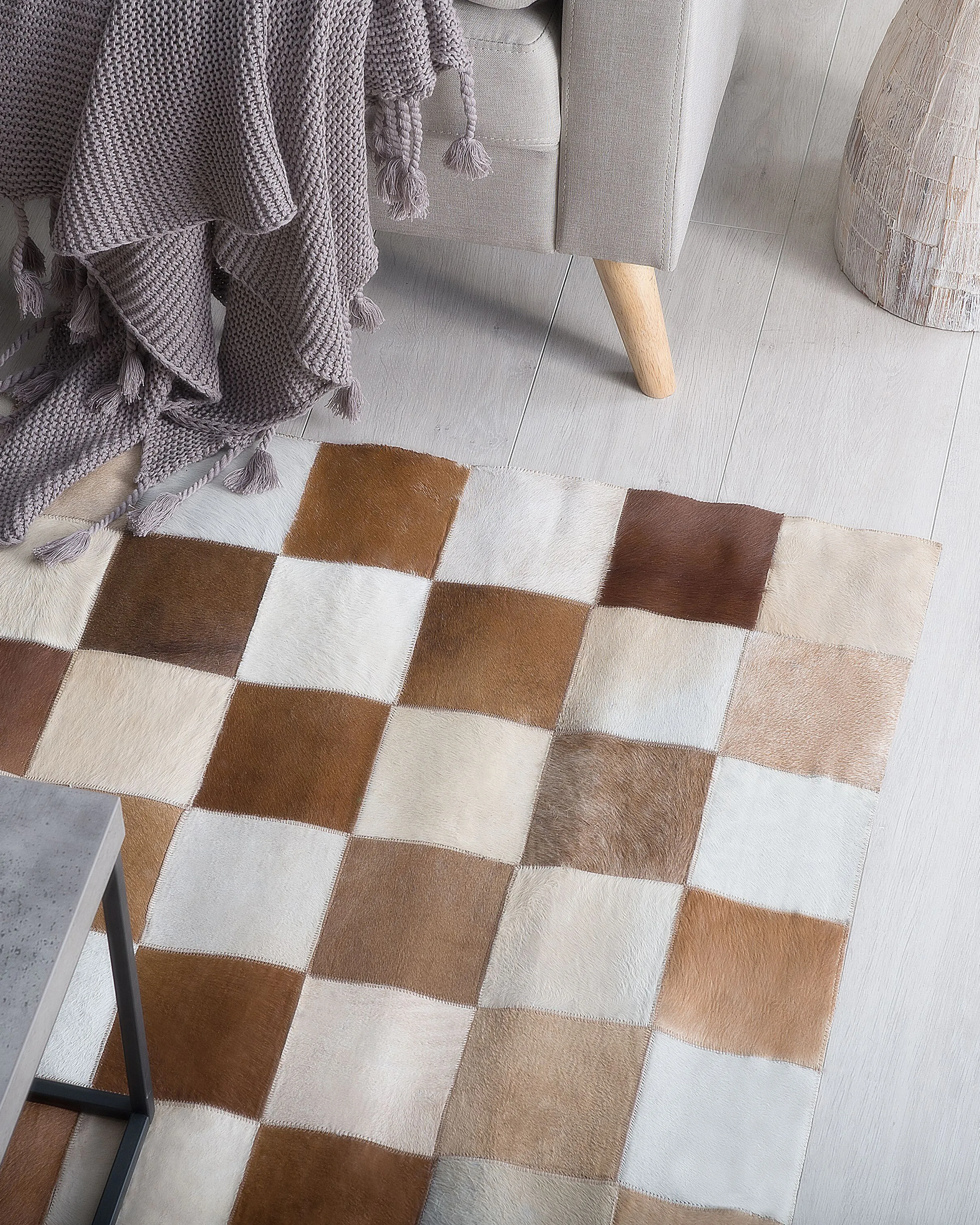 Rug SOLMAZ Beige 140 x 200 cm Leather