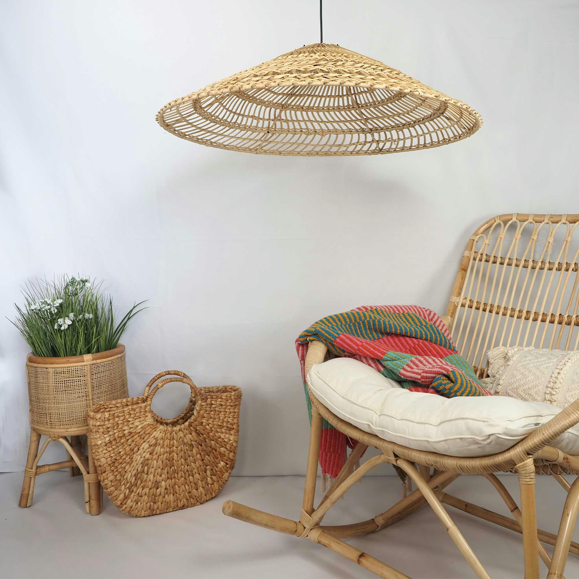 SHINE - Suspension triangle en rotin forme conique D80