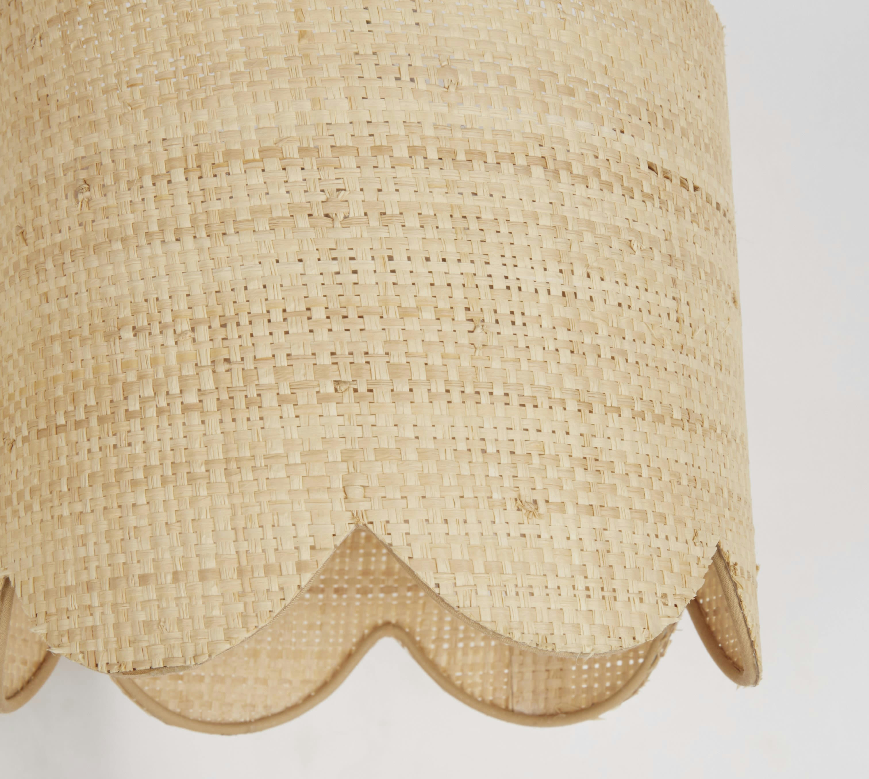 FULVI - Applique murale en bois d'hévéa, raphia et métal doré