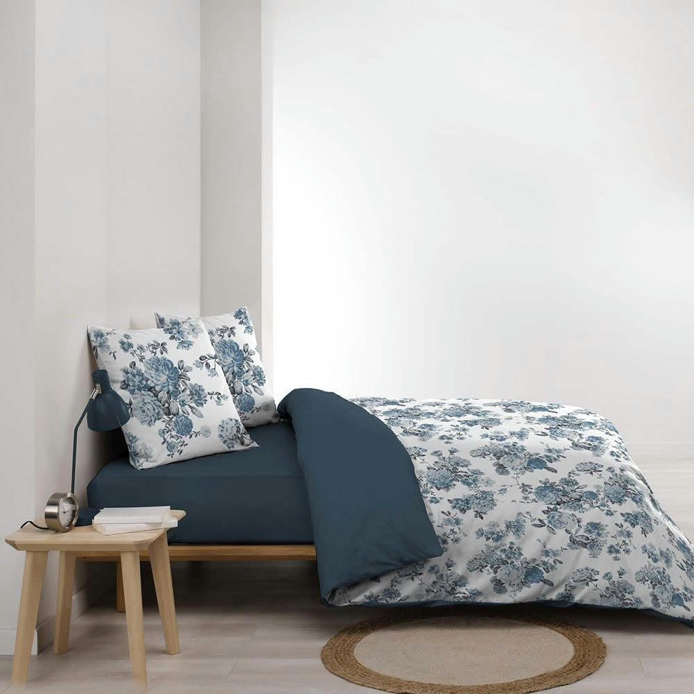 - Parure de couette 100% coton 57 fils imprimée 260x240 2 taies