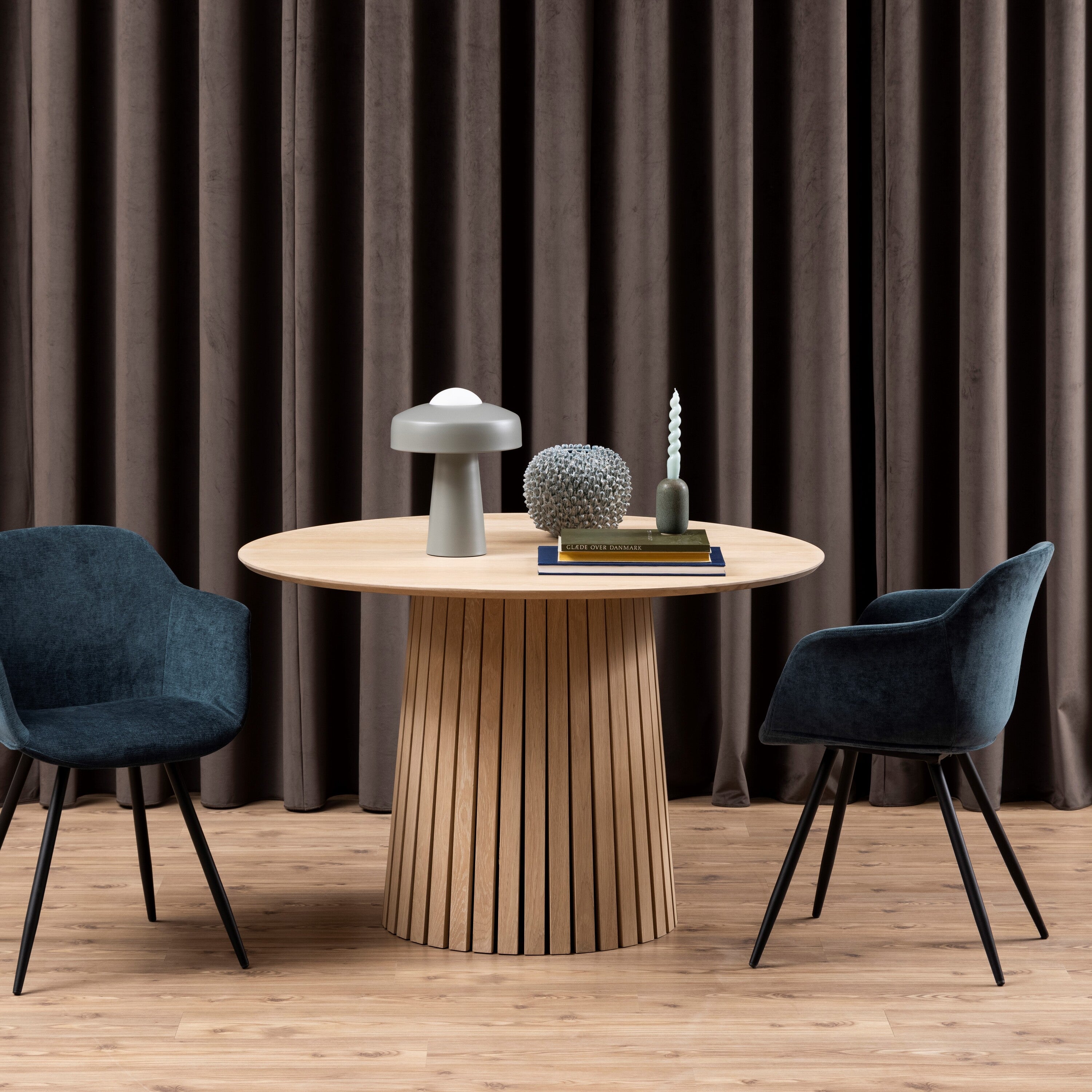 by fonQ Tower Eettafel Ø 120 cm - Eiken