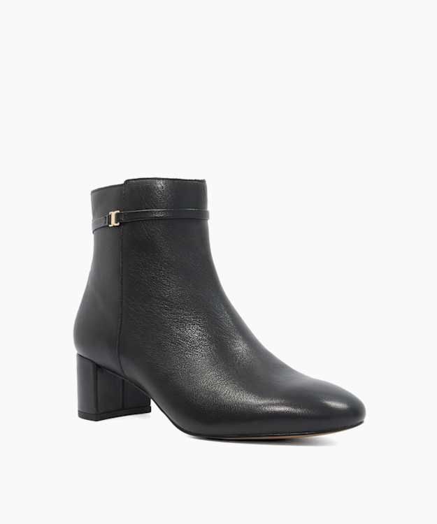 Oaken Black - Heeled Ankle Boots