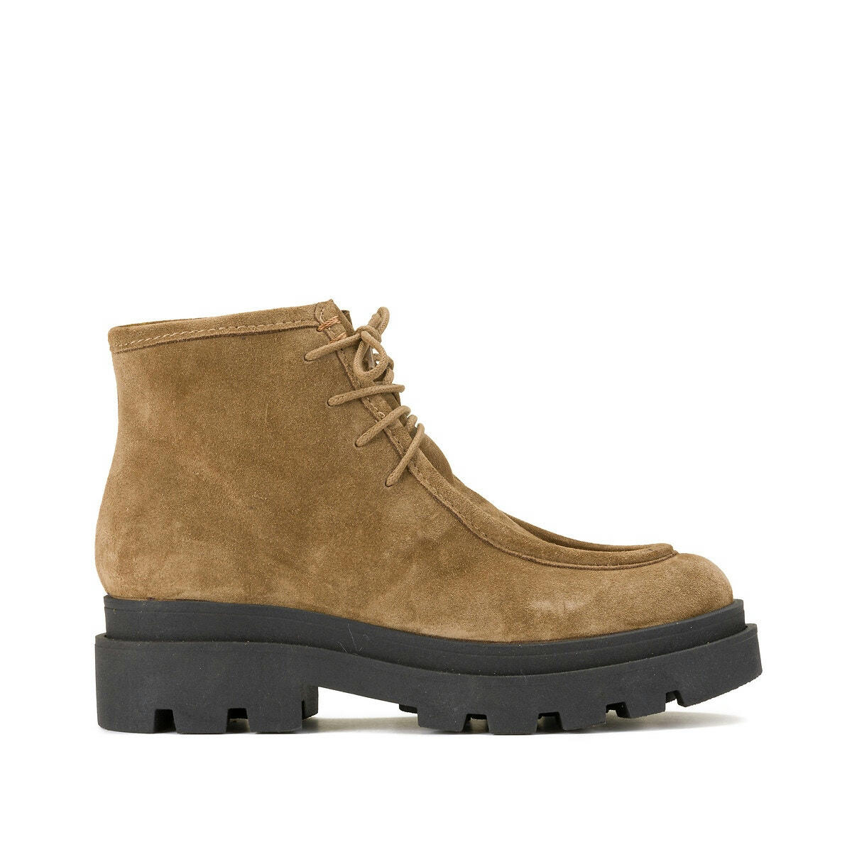 Bottines à lacets en cuir, semelle crantée