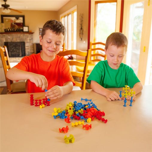 Fat Brain Toy Co Mini Squigz 75pc 5y