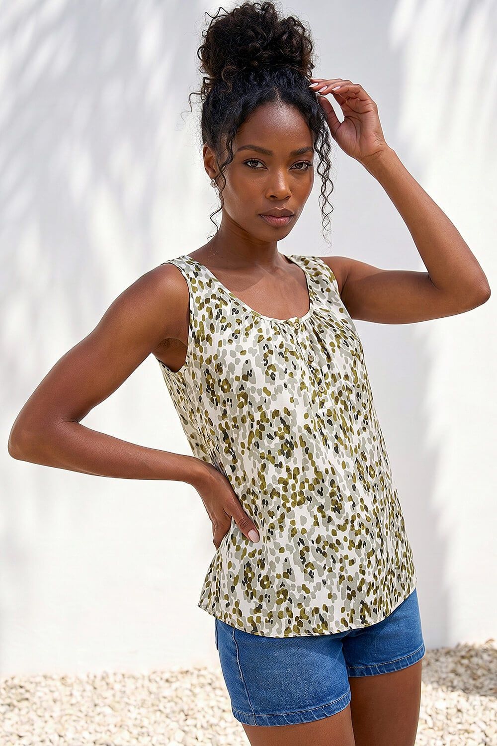 Roman Abstract Spot Print Button Vest