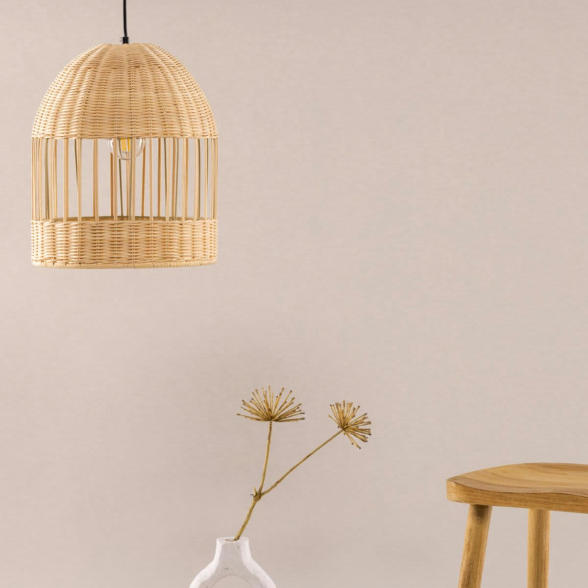 ALBA - Suspension élégante en rotin