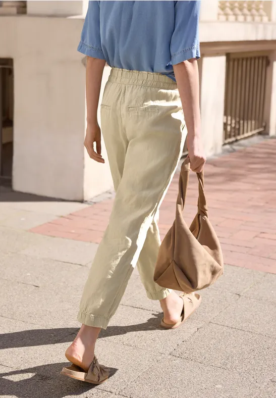 Slim Leg Hose im Loose Fit aus Leinen