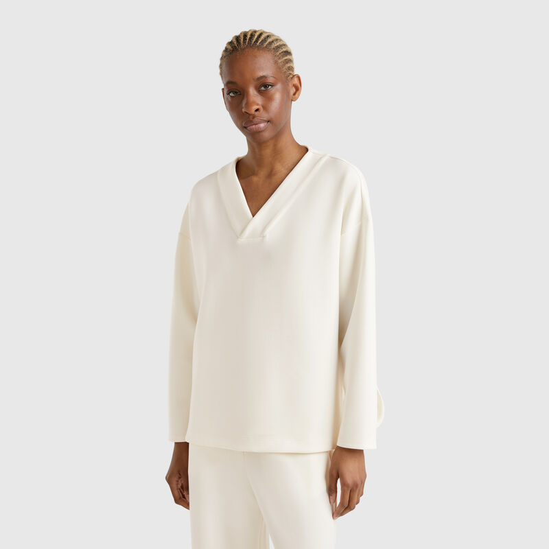 V-neck sweatshirt
