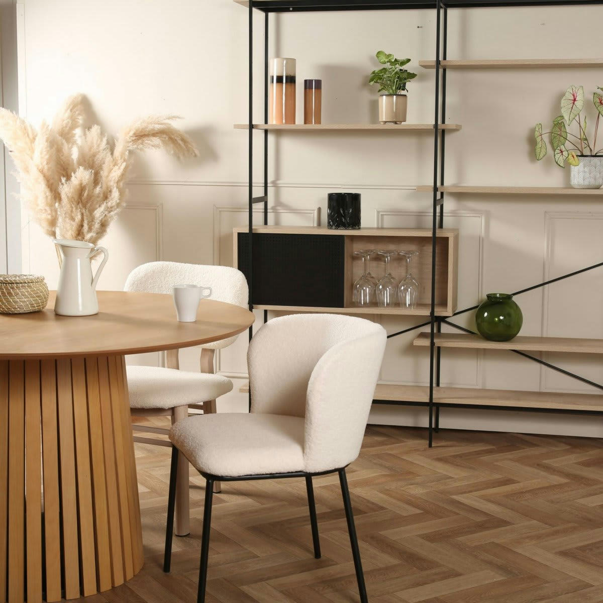 HALEY - Chaise de salle à manger en tissu bouclé et métal