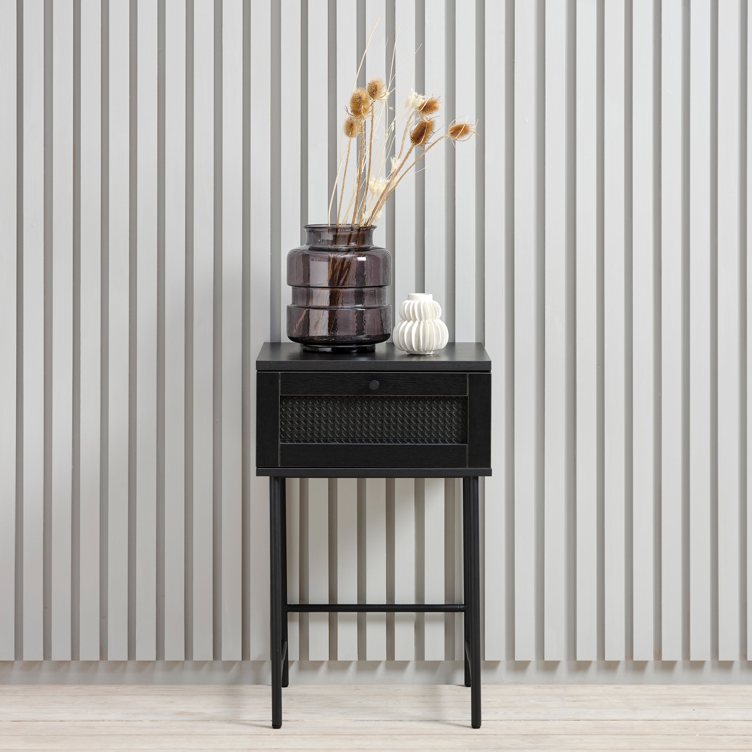 by fonQ Taryn Nachtkastje - Zwart