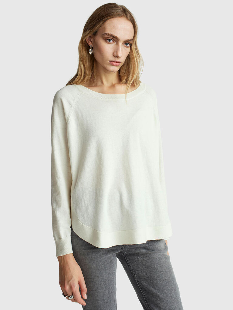 Flared sweater in wool blend