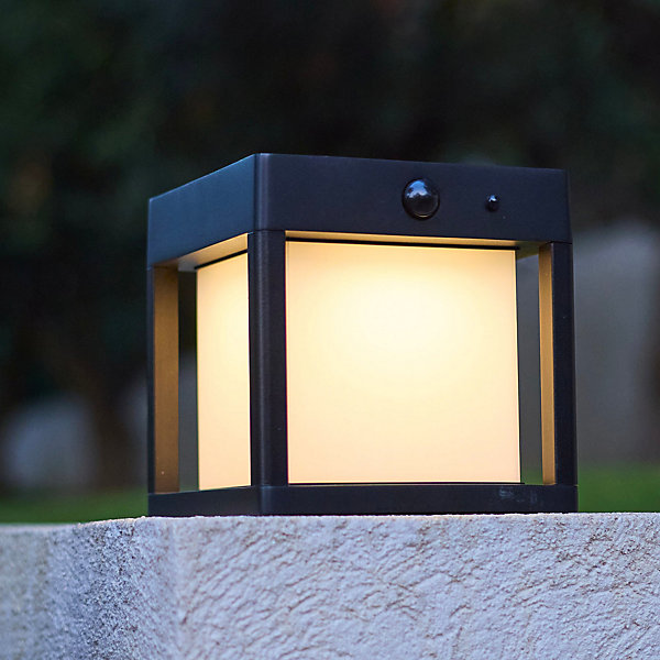 Borne solaire poteau PILARO sensor H15cm