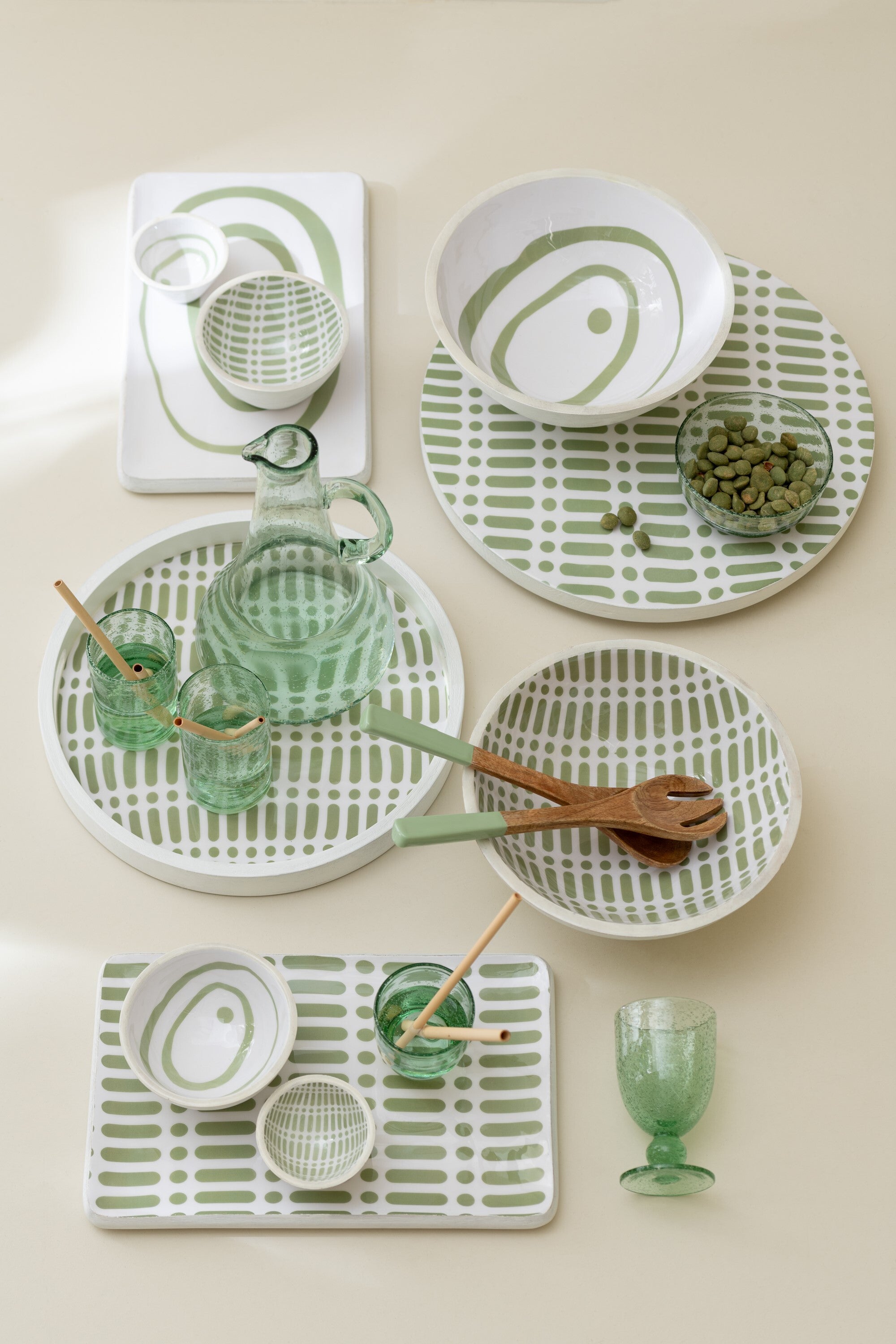 J-Line plateau Draaiend Rund - hout - wit groen