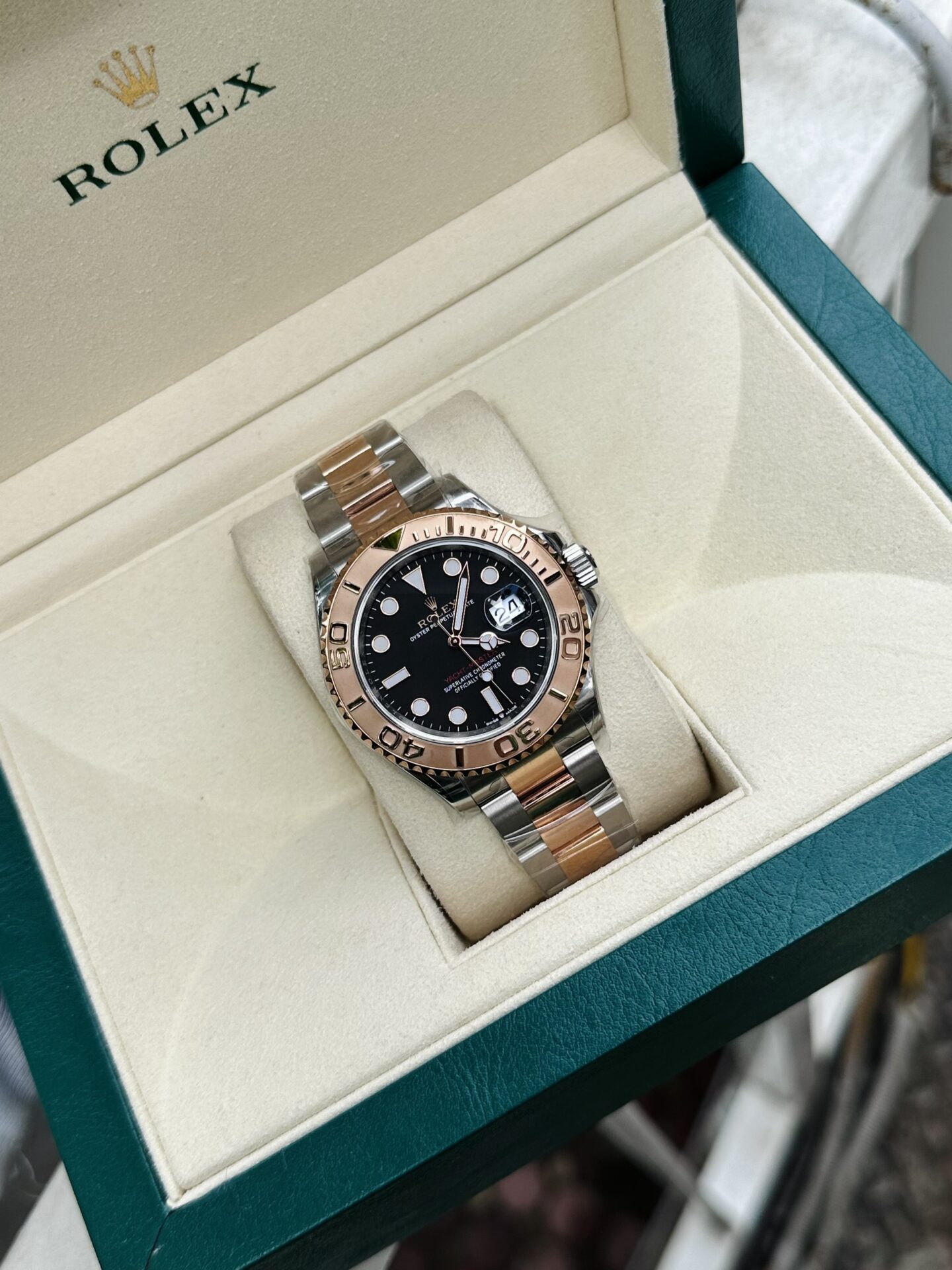 Rolex Yacht-Master 126621 SS/RG Plated Black Dial 40mm Oyster Super Clone