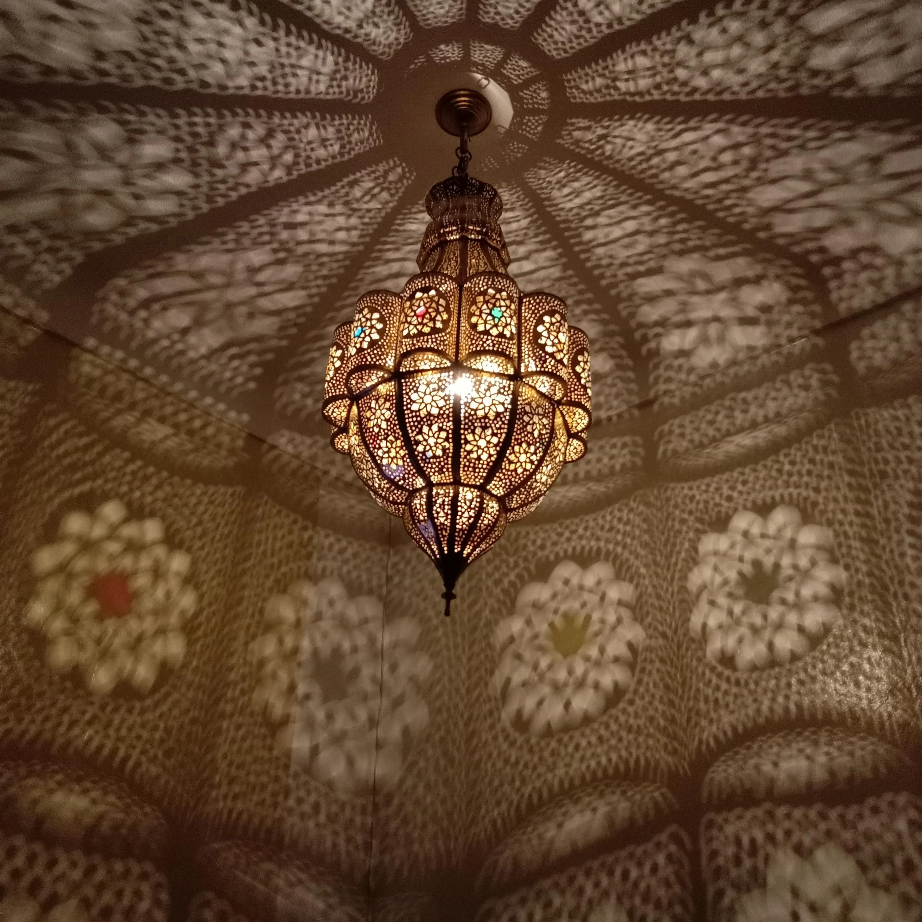 Moroccan Brass Pendant Light - Handmade Hanging Lantern Chandelier - Morocco Lampshades