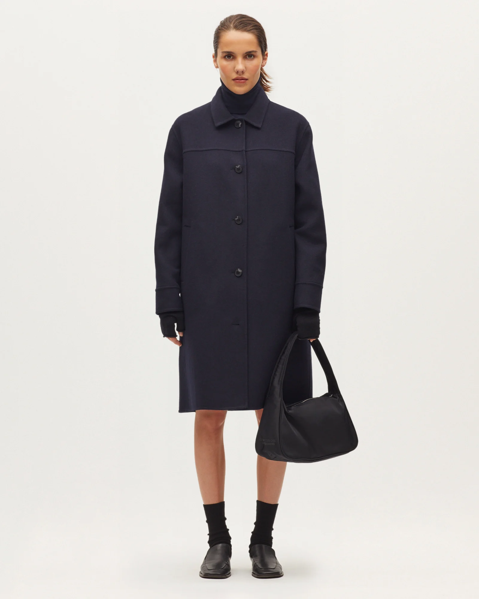 Manteau droit mi-long avec laine