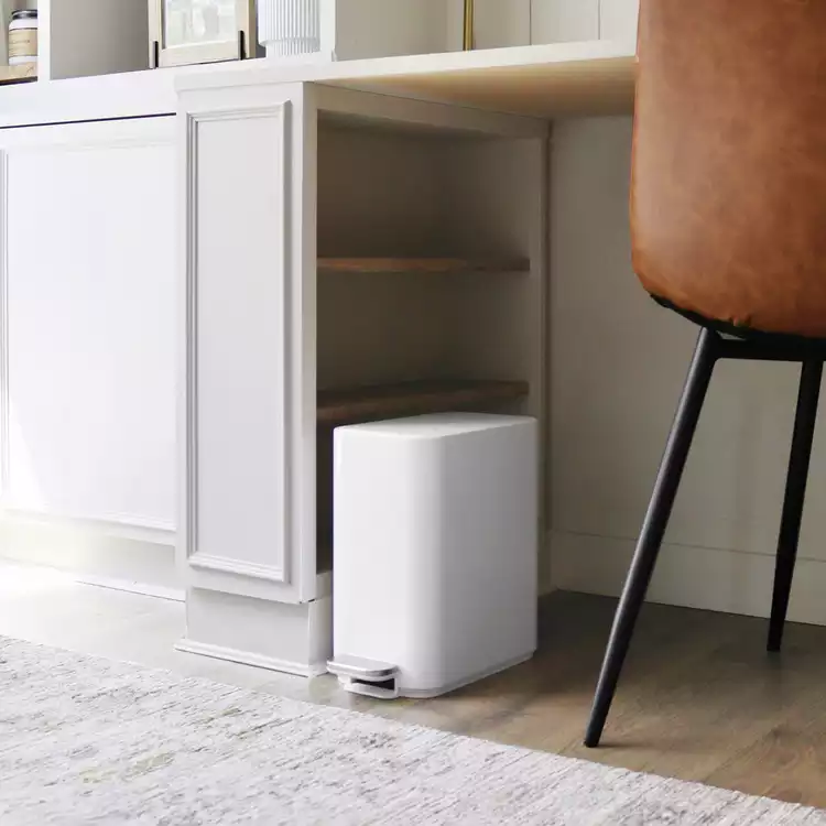 Simplehuman 5L Slim Bathroom Pedal Bin - White