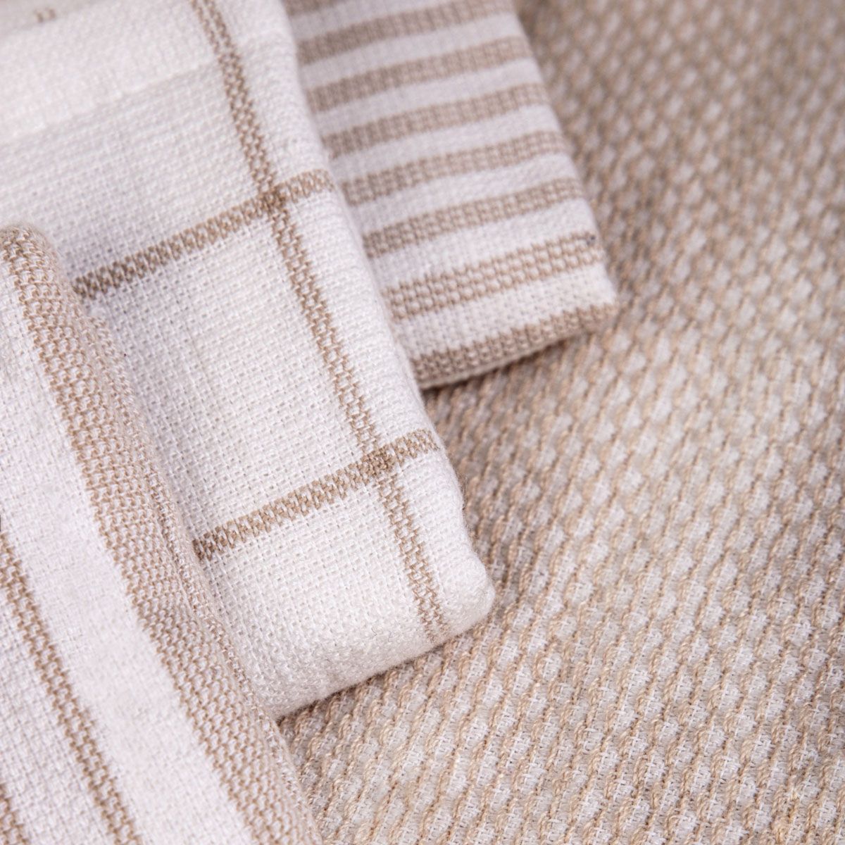 Zestaw ręczników uniwersalnych HERIETT Bawełnianych beżowych 4szt. 4*30x30 cm