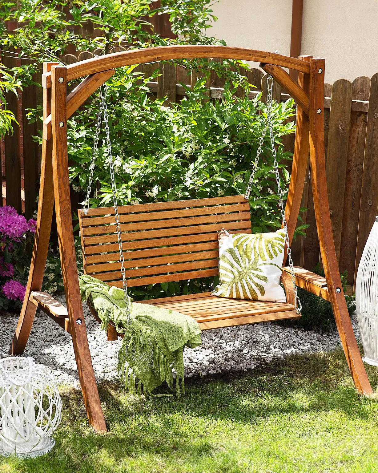 Patio Swing NOVARA Larch Wood Brown