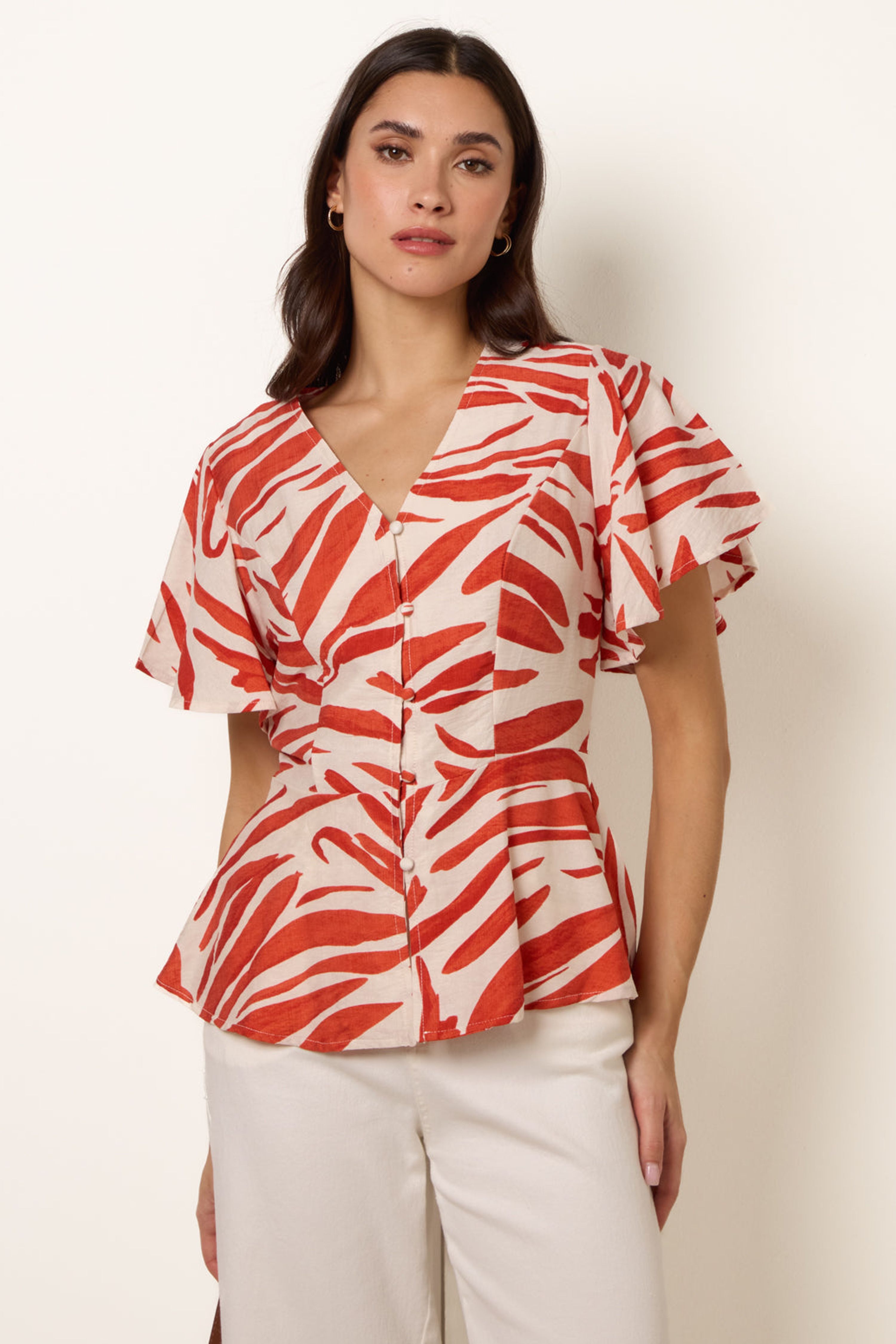 Blue Vanilla Beige Top with Brushstroke Leaf Print