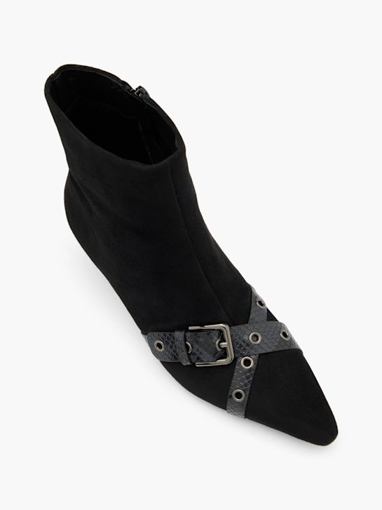 Classic ankle boot