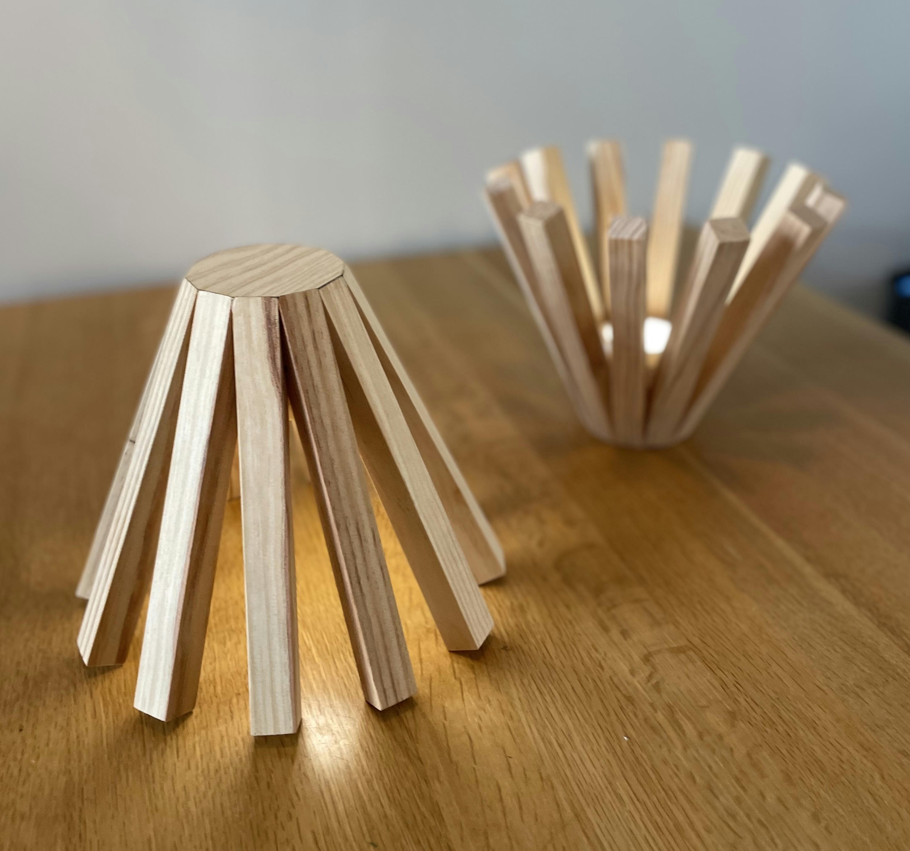 - Veilleuse rechargeable en bois massif