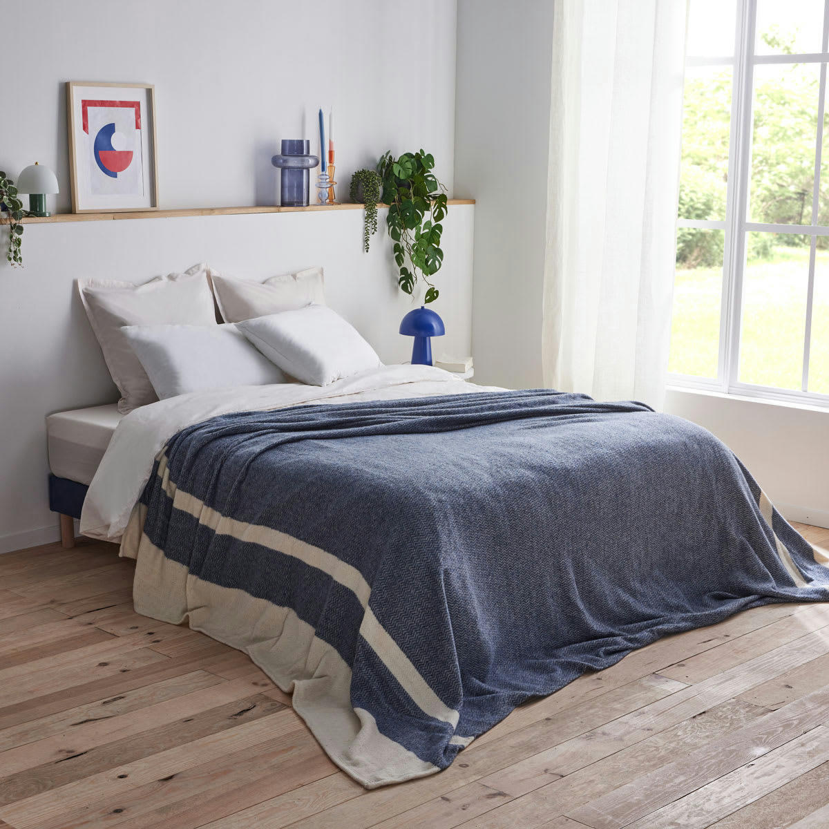 - Couverture Lima Bleu prusse 180x240 cm - DODO